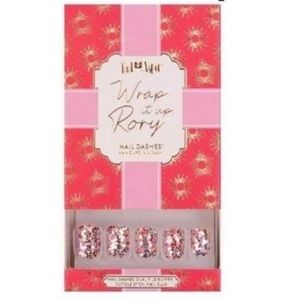 Red Aspen ‘Wrap It Up, Rory’ Press-On Nails💅 full set ♥️ ✨